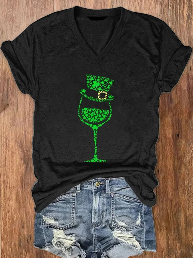 Women's St Patrick’s Day Shamrock Wine Glass Print V-Neck T-Shirt socialshop