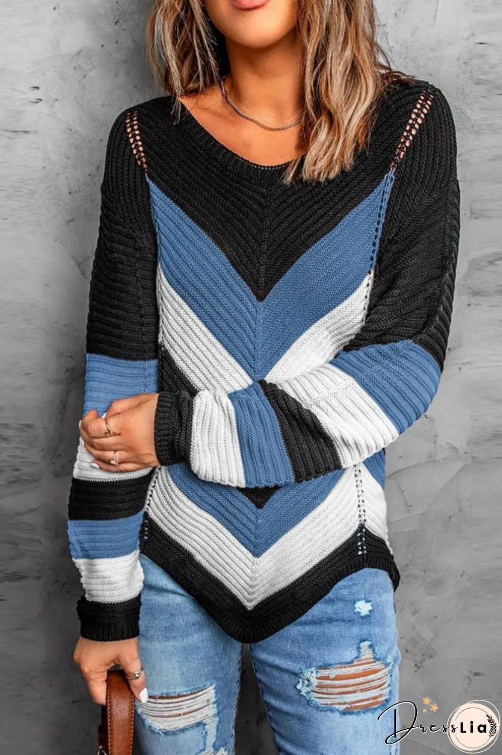 Effortless and Trendy winter Pullover