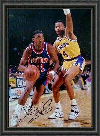 Isiah Thomas BASKETBALL HOF Pistons Signed A4 Photo Poster painting POSTER - HIGH GLOSS PRINT