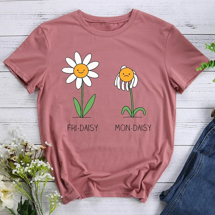 LIfe of Daisy  Round Neck T-shirt