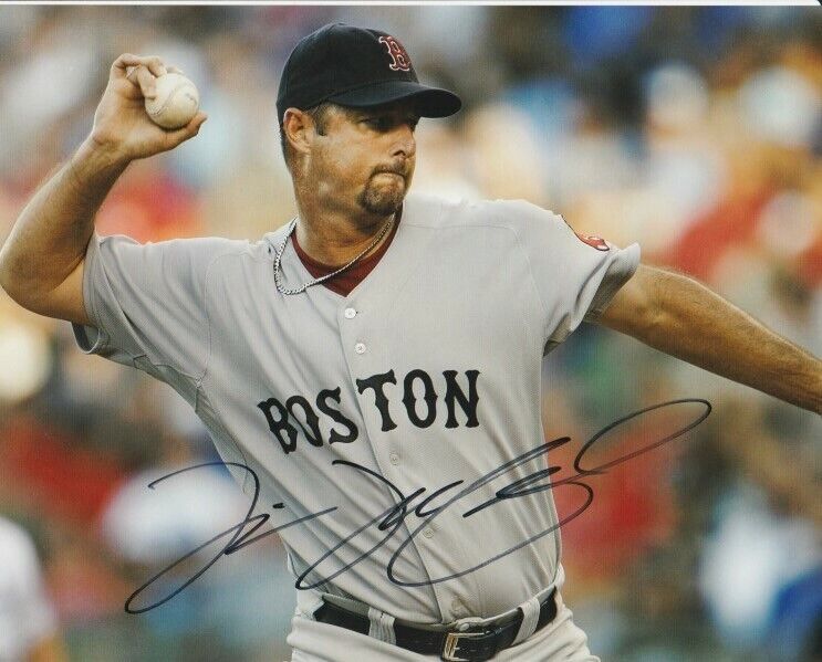 TIM WAKEFIELD SIGNED BOSTON RED SOX PITCHER 8x10 Photo Poster painting #1 Autograph PROOF