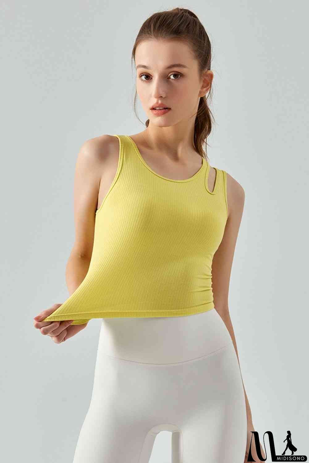 MidiSono - Ribbed Round Neck Sports Tank Top