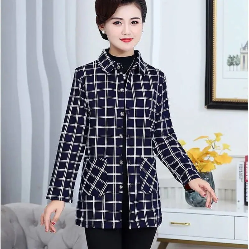 Plus Size Women Coats Winter Warm Blouses Camisa Femininas Long Sleeve Thick Velvet Plaid Shirt Flannel Shirts Full Cotton Top
