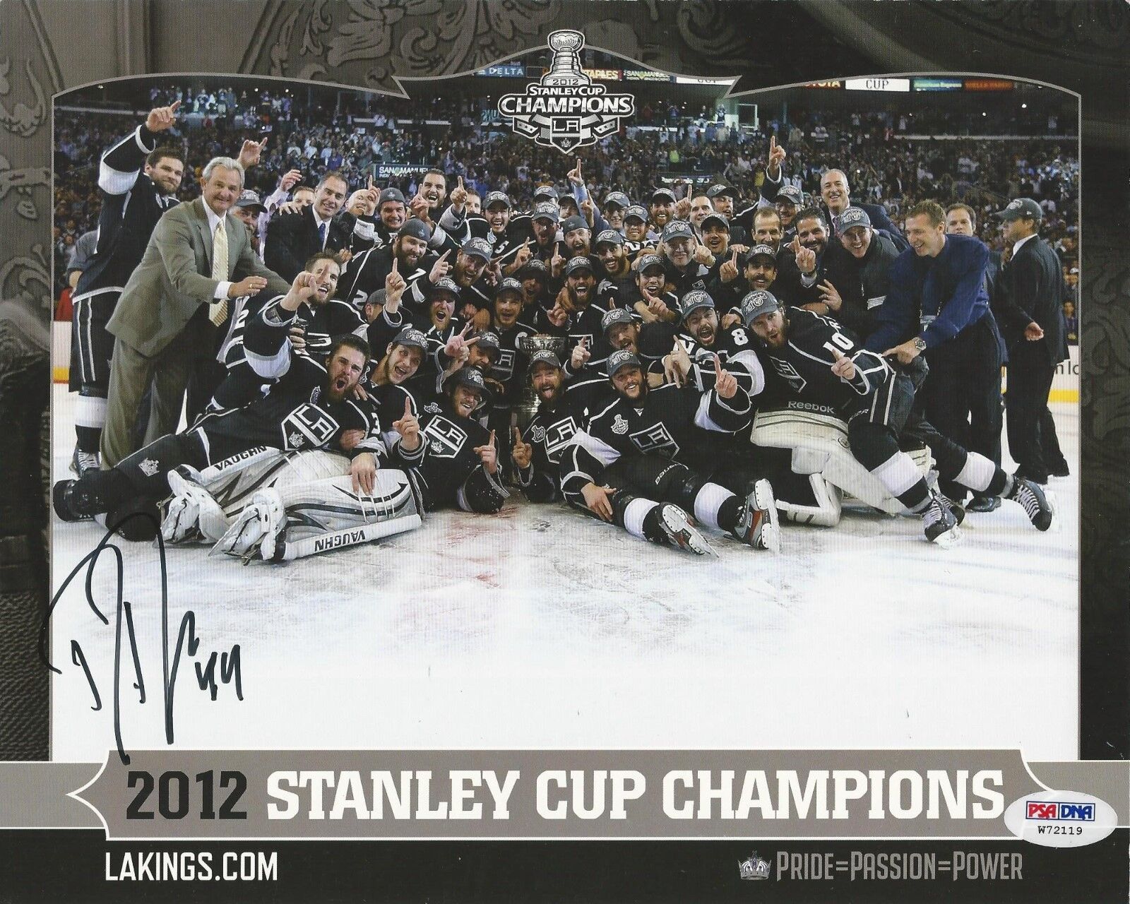 Davis Drewiske Of The LA Kings 2012 Champs Signed 8x10 Photo Poster painting - PSA/DNA # W72119