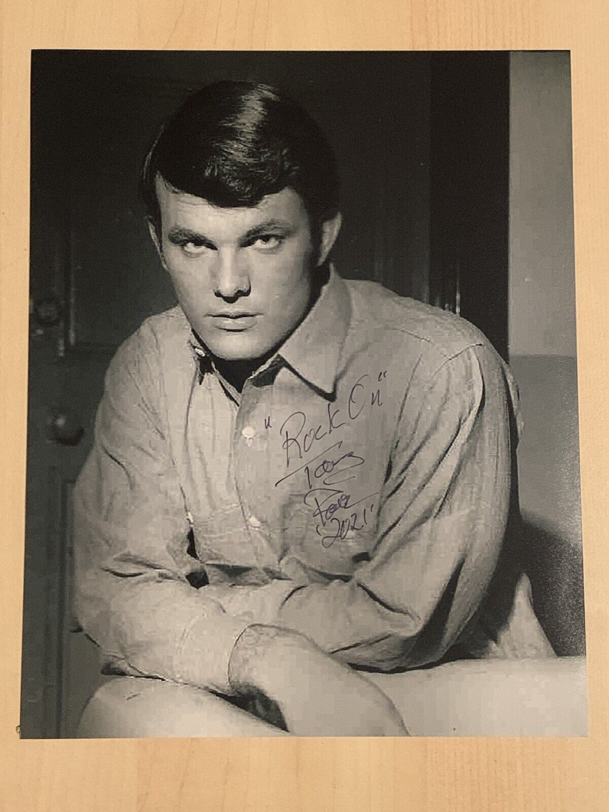 TOMMY ROE HAND SIGNED 8x10 Photo Poster painting AUTOGRAPHED LEGENDARY SINGER VERY RARE COA