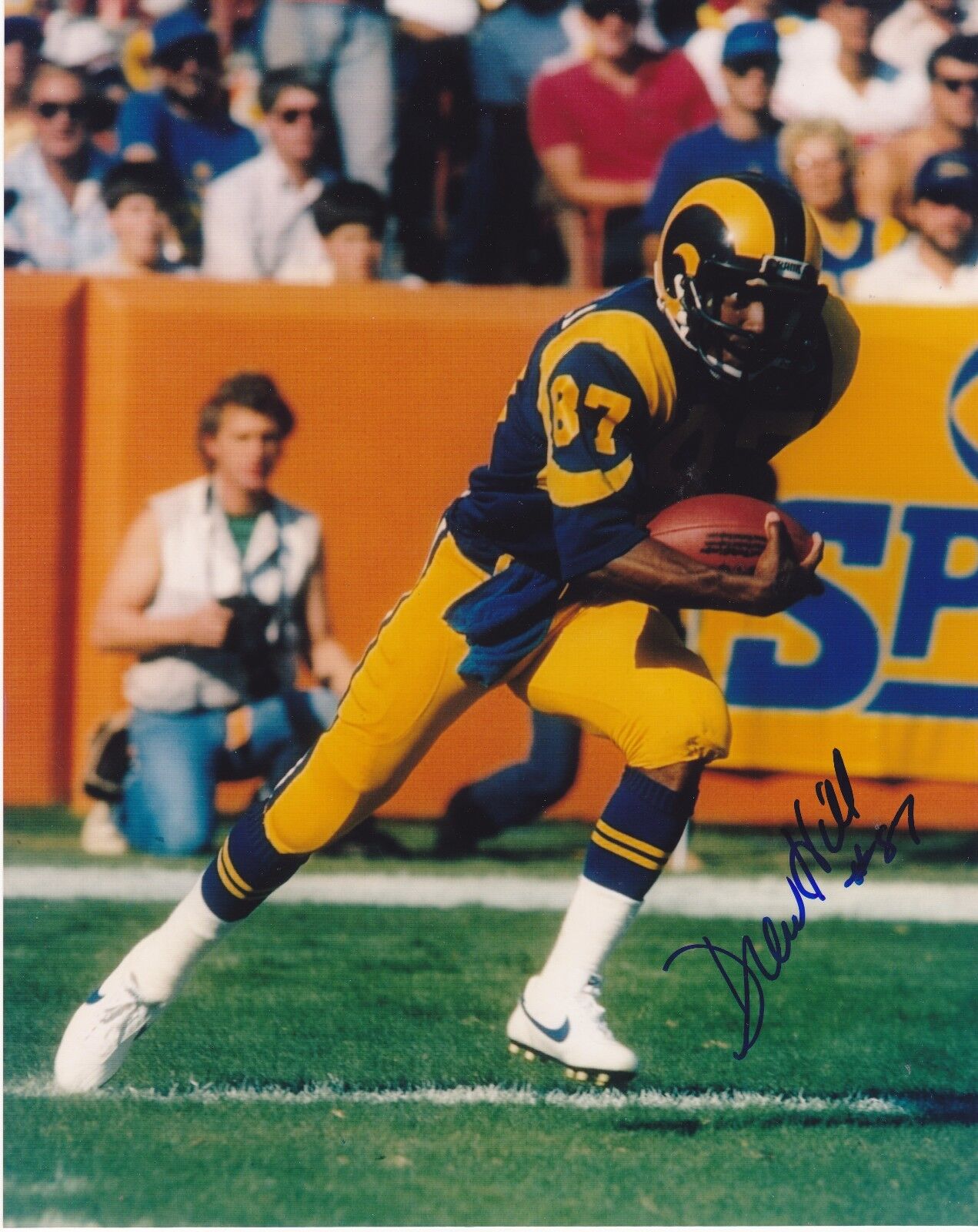 DREW HILL LOS ANGELES RAMS ACTION SIGNED 8x10