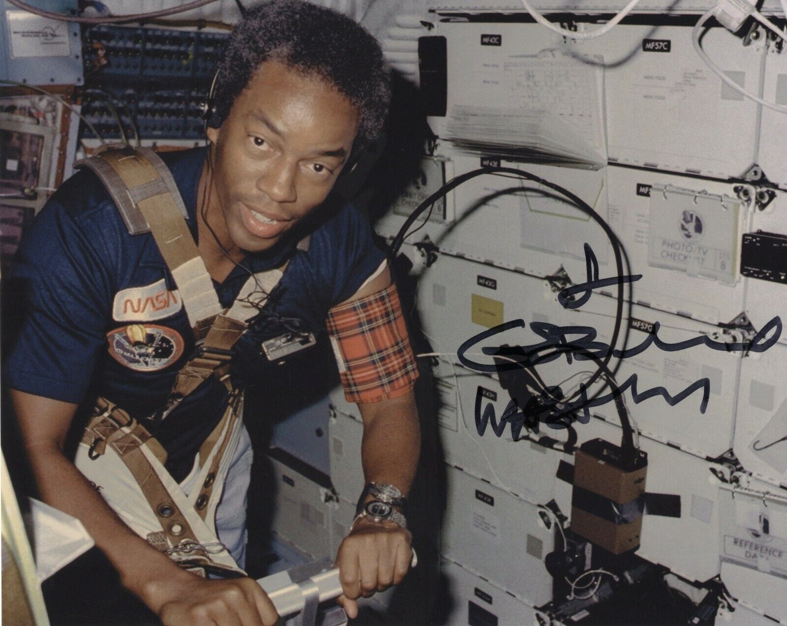 GUION GUY BLUFORD JR SIGNED AUTOGRAPH NASA ASTRONAUT SPACE 8X10 Photo Poster painting #2