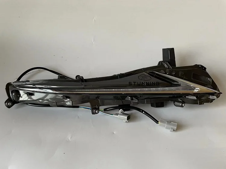 LED Dynamic white DRL Daytime running light for Lexus IS IS300 IS300H 2016 2017 2018 2019 DRL with flowing SET ITN Auto