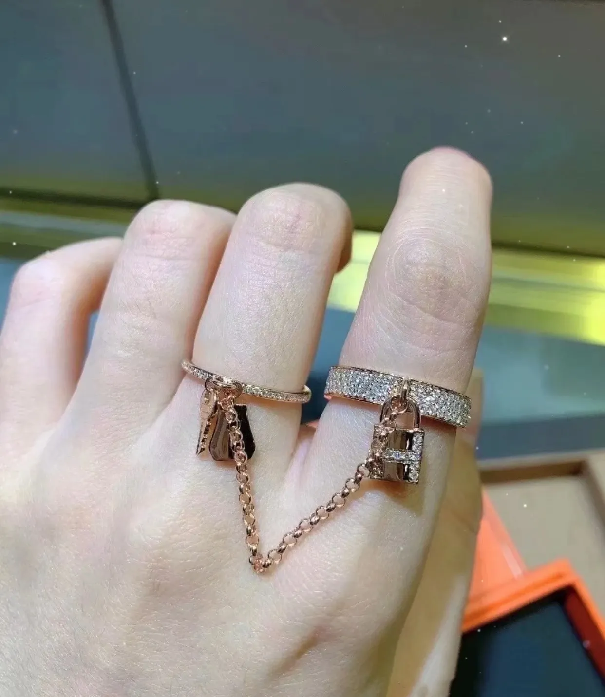 Hermes Double Finger Key and Lock Ring