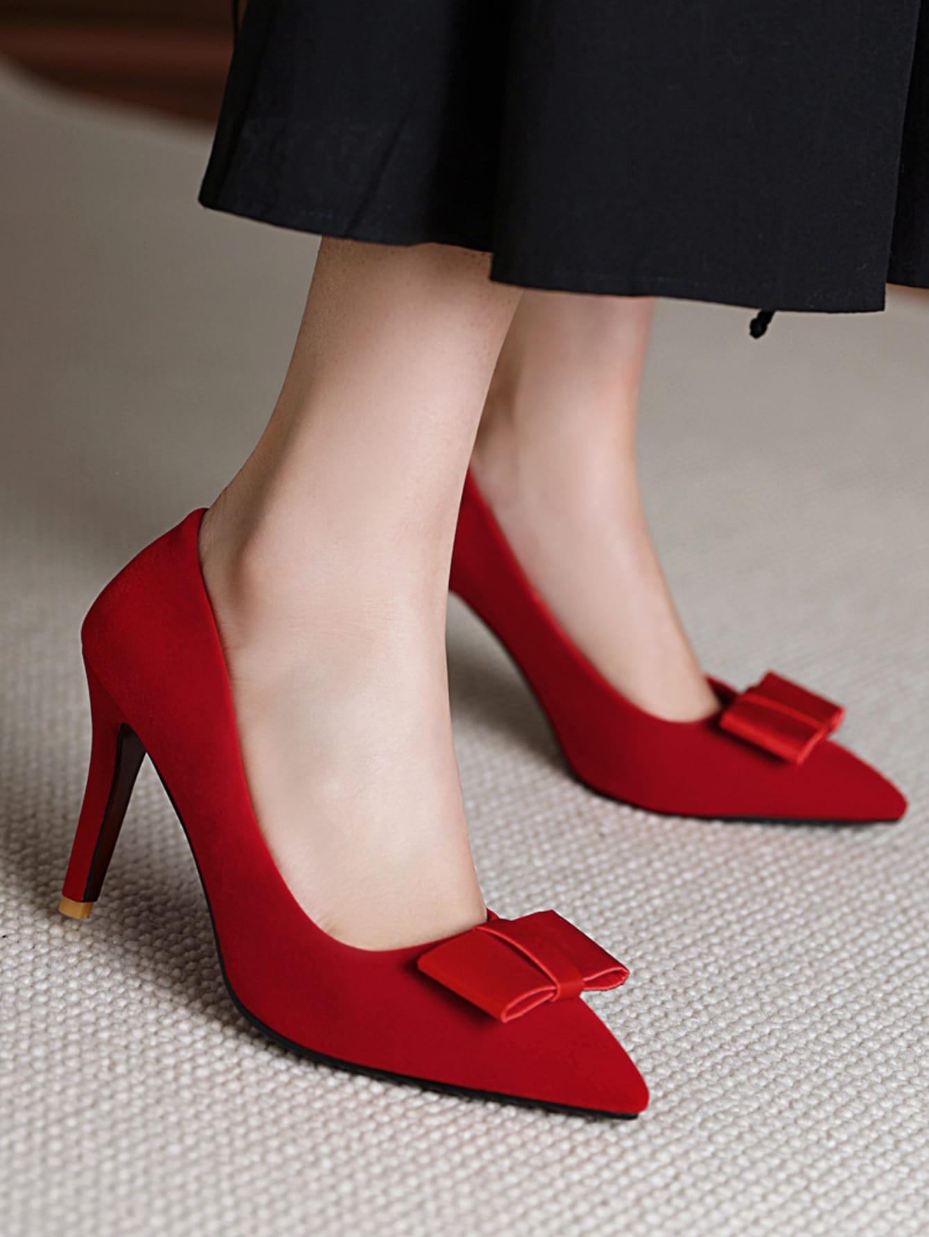 Red Faux Suede Closed Toe Stiletto Heel Pumps with Bow Nicepairs