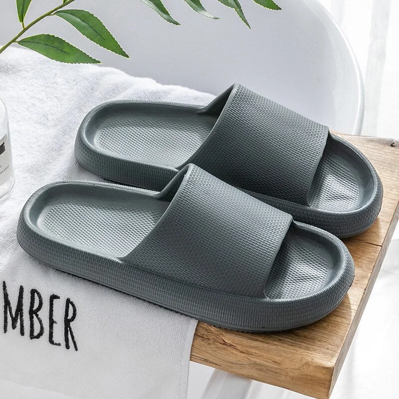 Men's Slippers Thick bottom home Bathroom bathe Non-slip slippers women summer Lovers Shoes Brand sandals