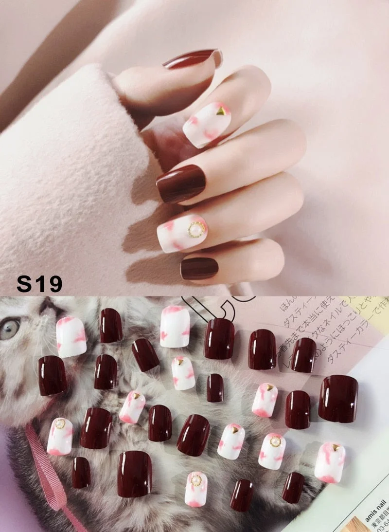 24pcs/Set Fashion Black Red Rivet False Nails Strip Rivet Design Coffin Finished Full Cover Artificial Fake Nails Manicure Tools-Nail Inspo