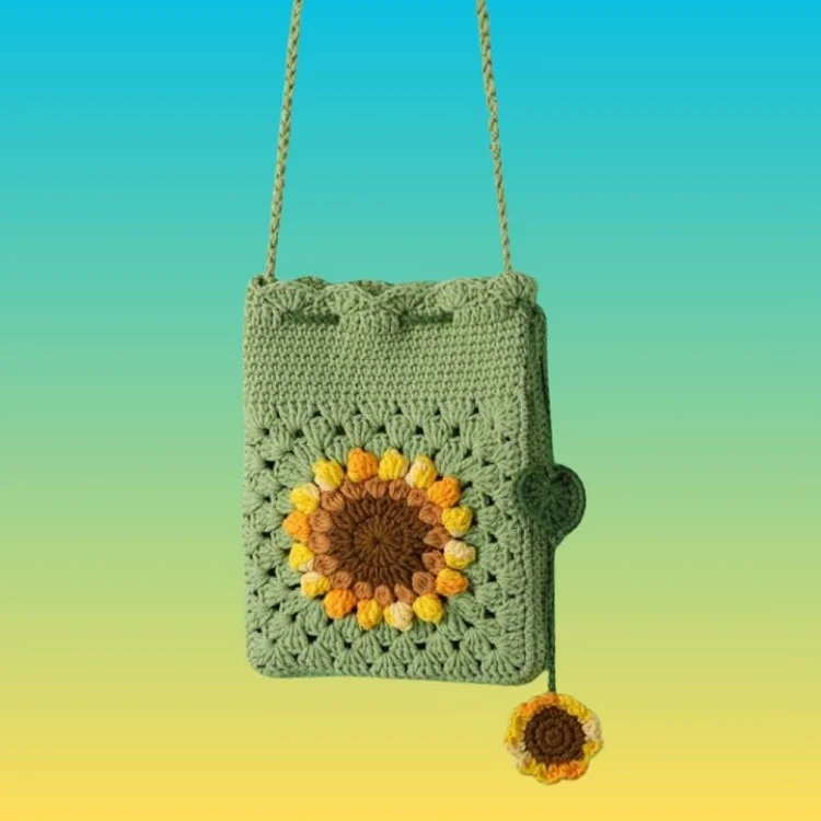 Lulusnow Handmade Green Sunflower Crochet Crossbody Bag