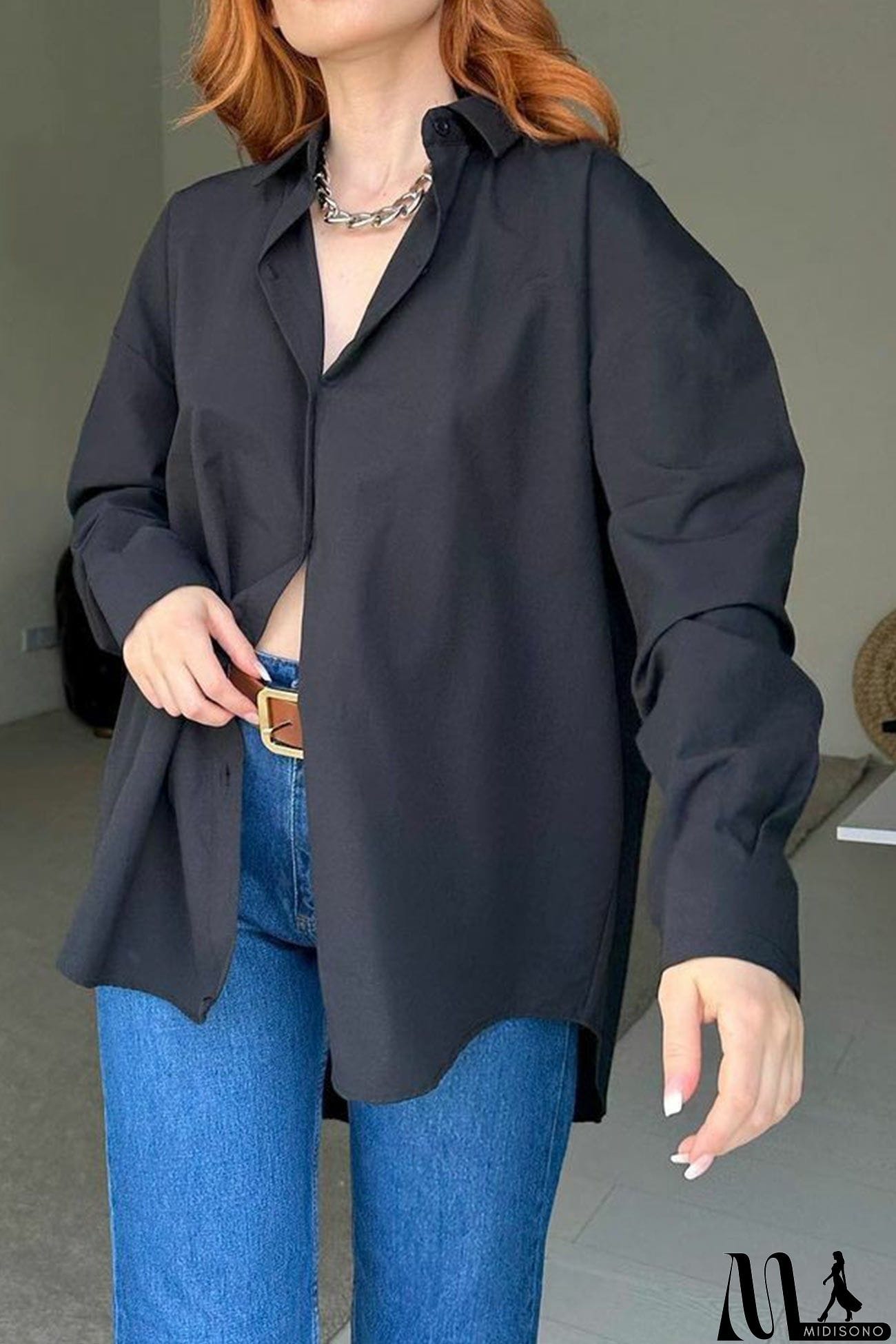 MidiSono - Single-breasted Back Slit Solid Blouse