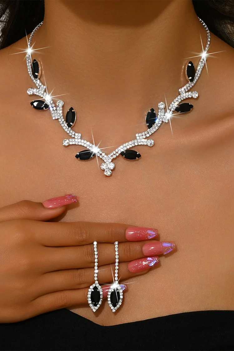 Retro Black Leaf Shaped Rhinestone Earrings Necklace Two Piece Jewelry Set