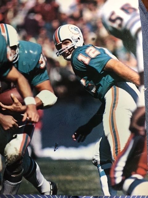 Bob Griese Miami Dolphins HOFer Vintage Signed Photo Poster painting(Handing Off) with COA