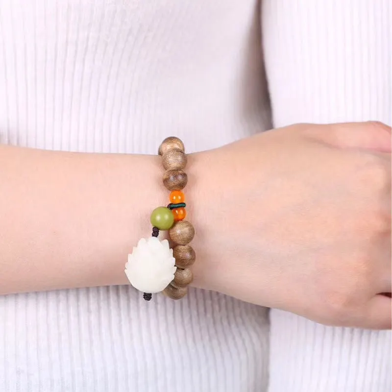 Sandalwood Bead Lotus Healing Bracelet