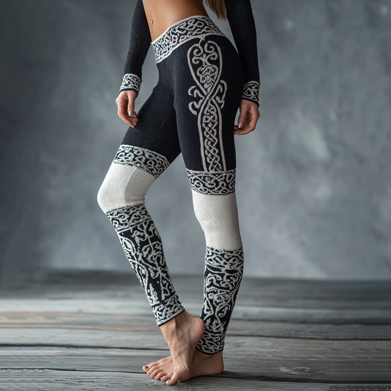 Women's Retro Viking Style Celtic Art Cozy Leggings elevenforest
