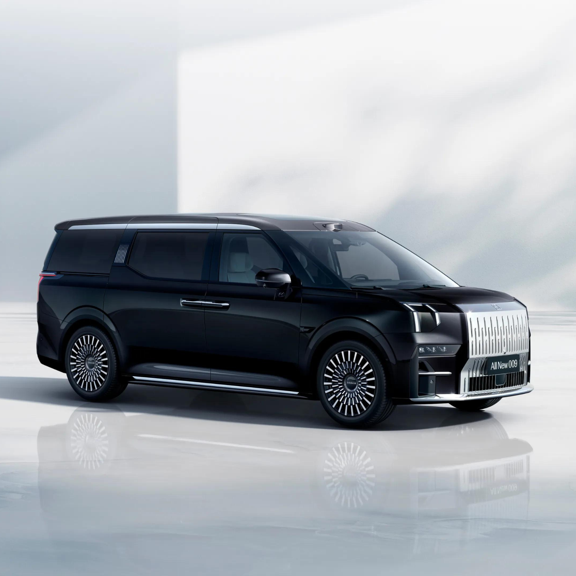 2024 ZEEKR ALL NEW 009 6-seat 108kWh AWD China Import And Export Auto Limited
