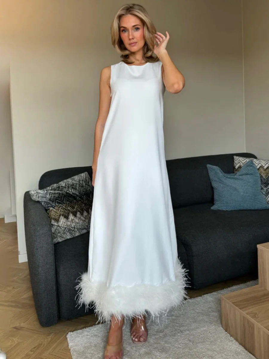 Brownm Spring 2025 New Fashion Temperament Round Neckless Loose Loose Solid Color Feather Splicing Design Long Dress