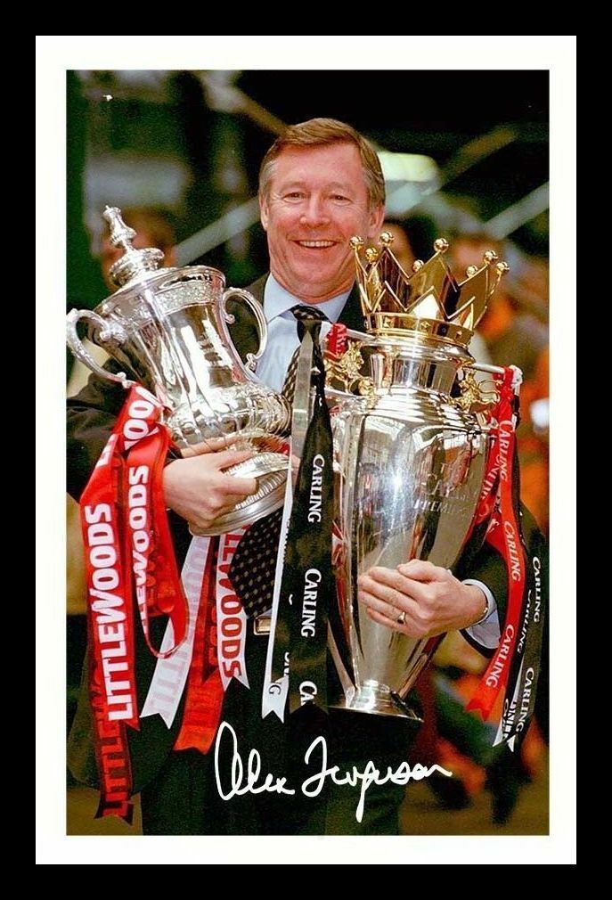 Sir Alex Ferguson - Manchester United Autograph Signed & Framed Photo Poster painting 2