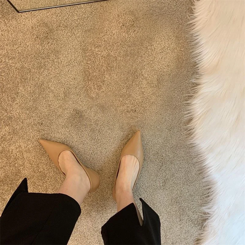 Yyvonne Women In The Spring Of 2025 New Pointed Light-Sed Flat Single Shoes Low Heel Shoes Working Shoes