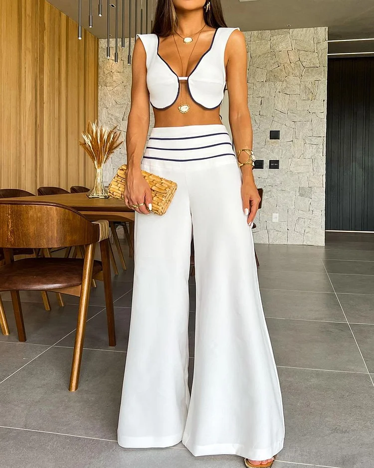 Sleeveless solid color two piece set
