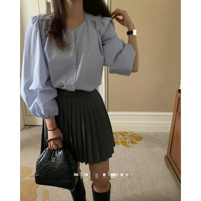 Uveng Uveng And Summer 2024 South Korea Dongdaemun New Design Sense Of Small Chic Button Round-Neck Long-Sleeved Shirt Woman