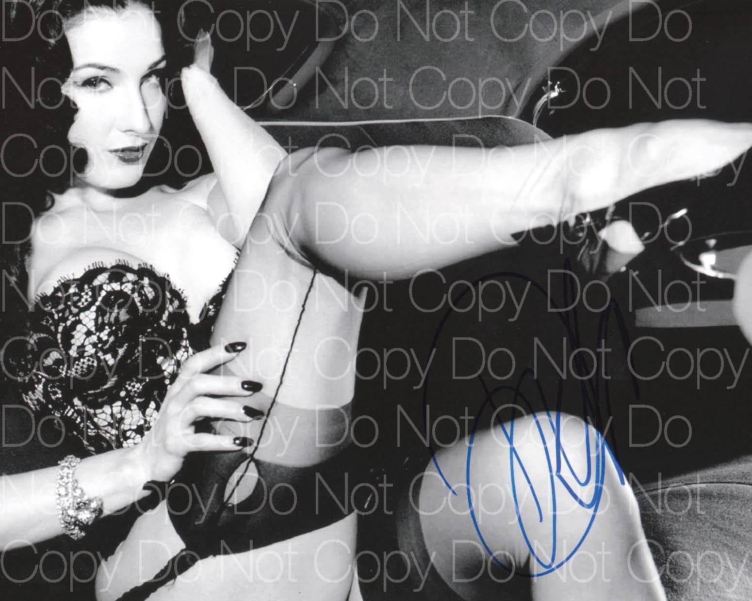 Dita Von Teese signed 3 sexy hot 8X10 Photo Poster painting picture poster autograph RP