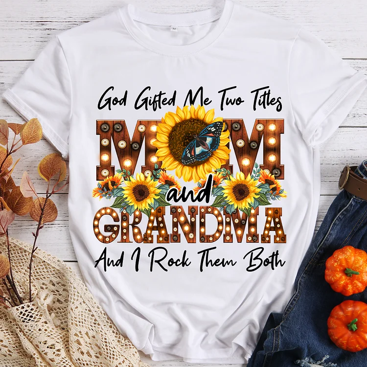 Mom And Grandmom Sunflower Western T-shirt-BSTJ0012