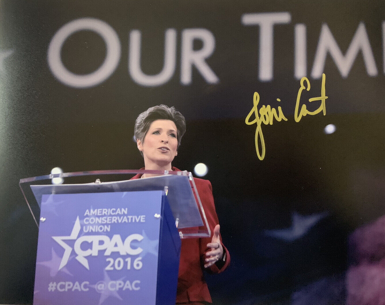 JONI ERNST HAND SIGNED 8x10 Photo Poster painting IOWA SENATOR POLITICIAN REPUBLICAN AUTOGRAPHED