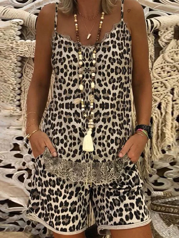 Women's Sleeveless V-neck Polka Dot Lace Stitching Top & Pockets Design Shorts Set