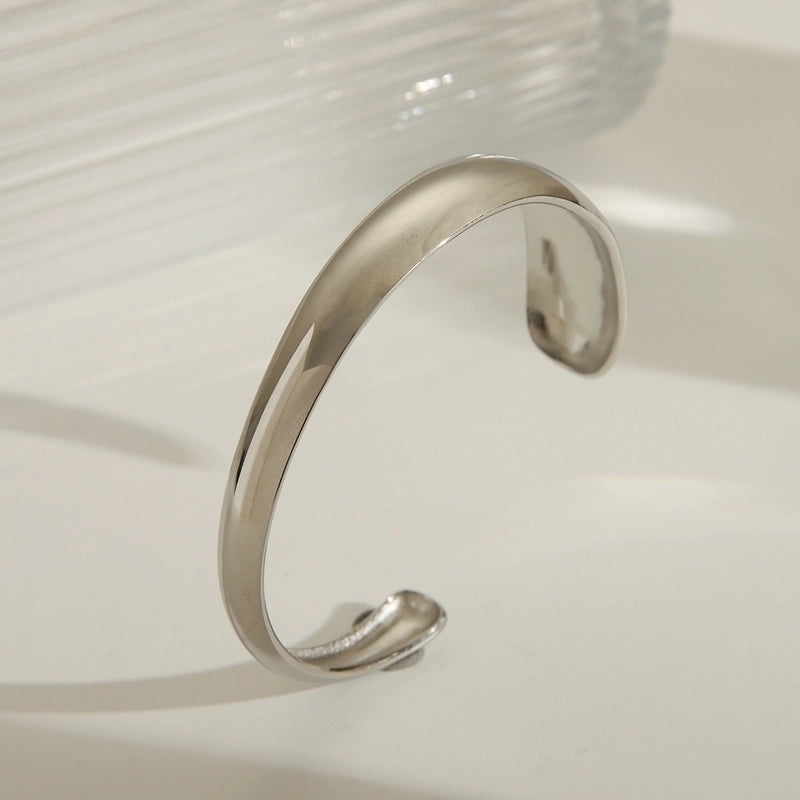 Casual Classic Style Commute Solid Color 304 Stainless Steel 14K Gold Plated Bangle In Bulk