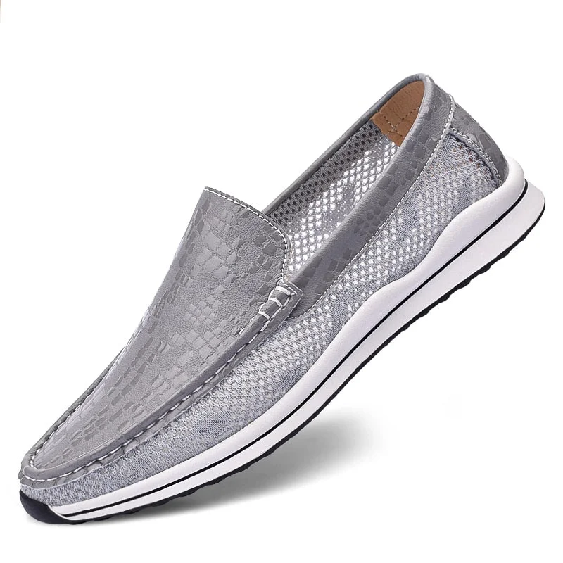 Fashion loafers men Summer Style Soft Moccasins Men High Quality Genuine Leather Shoes Men breathable Flats Gommino Shoes men