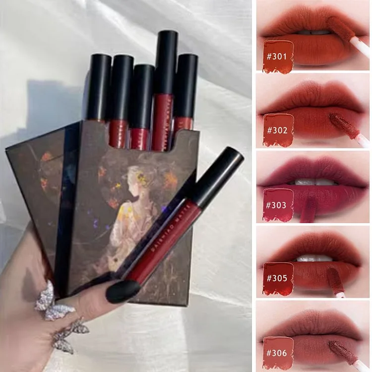 Nice Gift for Delicate Women! 5 Colors Nonstick Velvet Matte Lipstick Glaze