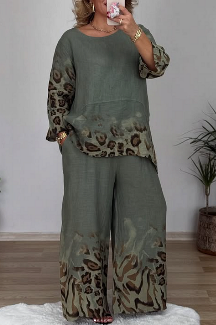 Plus Size Vacation Khaki Casual Leopard Round Neck Short Sleeve Pocket Two Piece Pant Sets [Pre-Order] 2024 - Xpluswear
