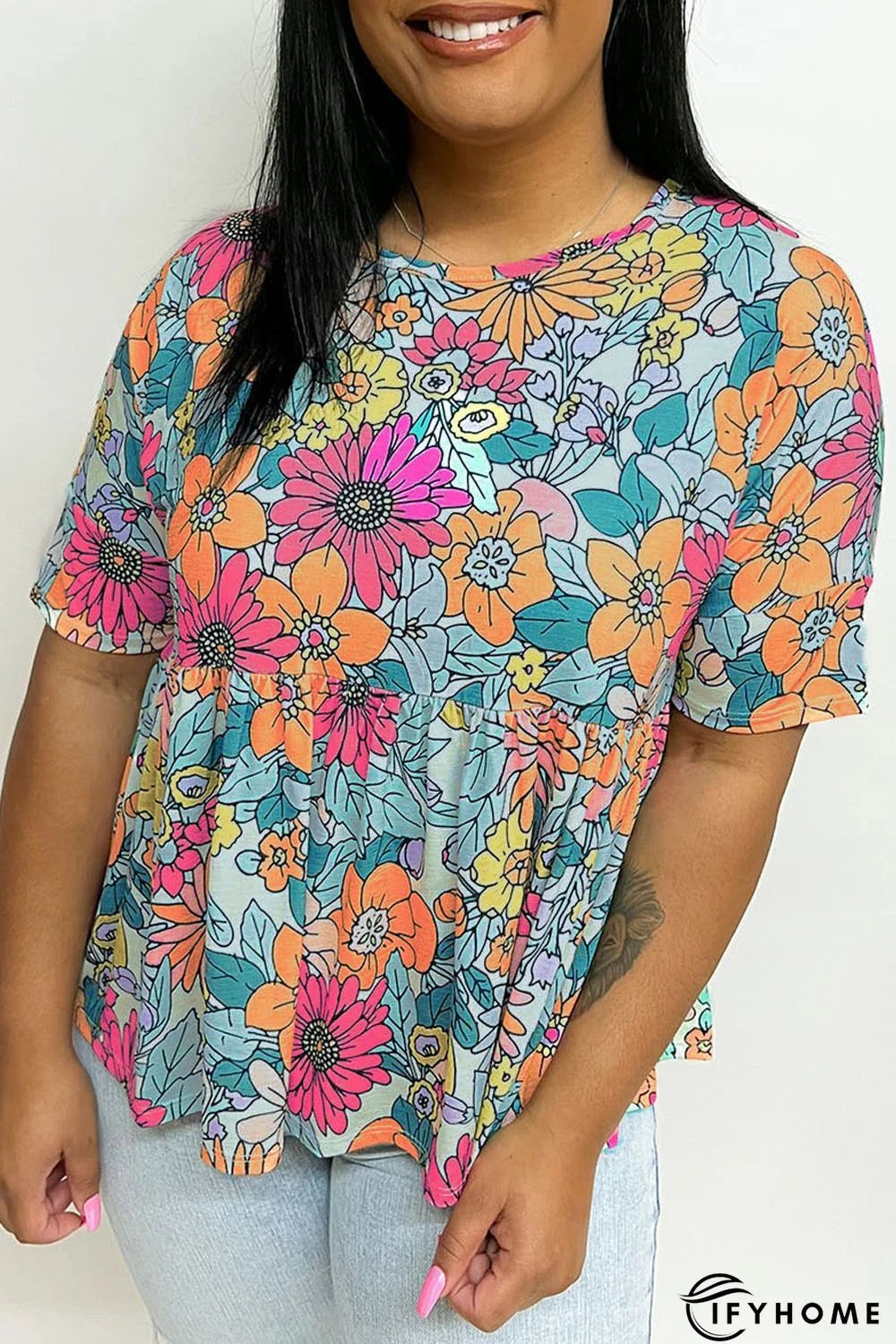 Multicolor Plus Size Floral Print Short Sleeve Flowy Top | IFYHOME