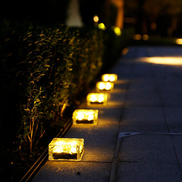 LED Solar Ice Cube Light