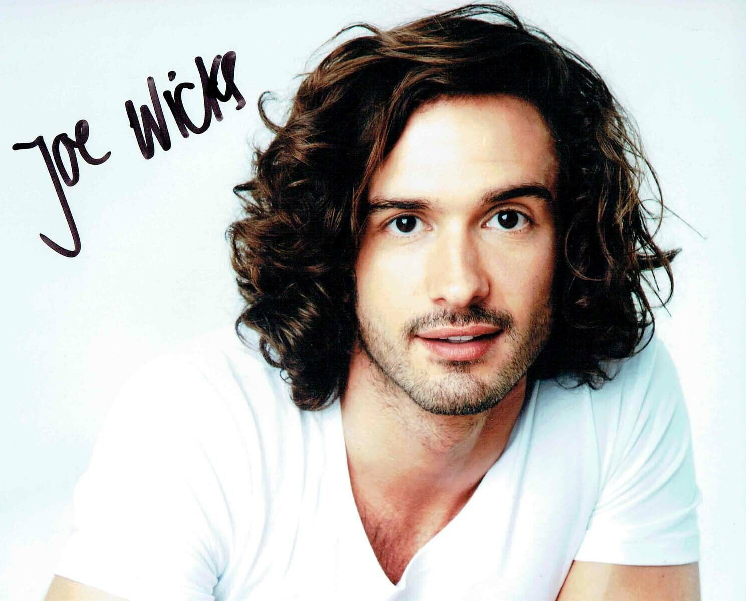 Joe WICKS SIGNED 10x8 Photo Poster painting 1 AFTAL Autograph COA The Body Coach Fitness