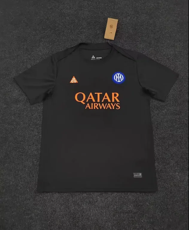 25/26 Inter Milan training kit