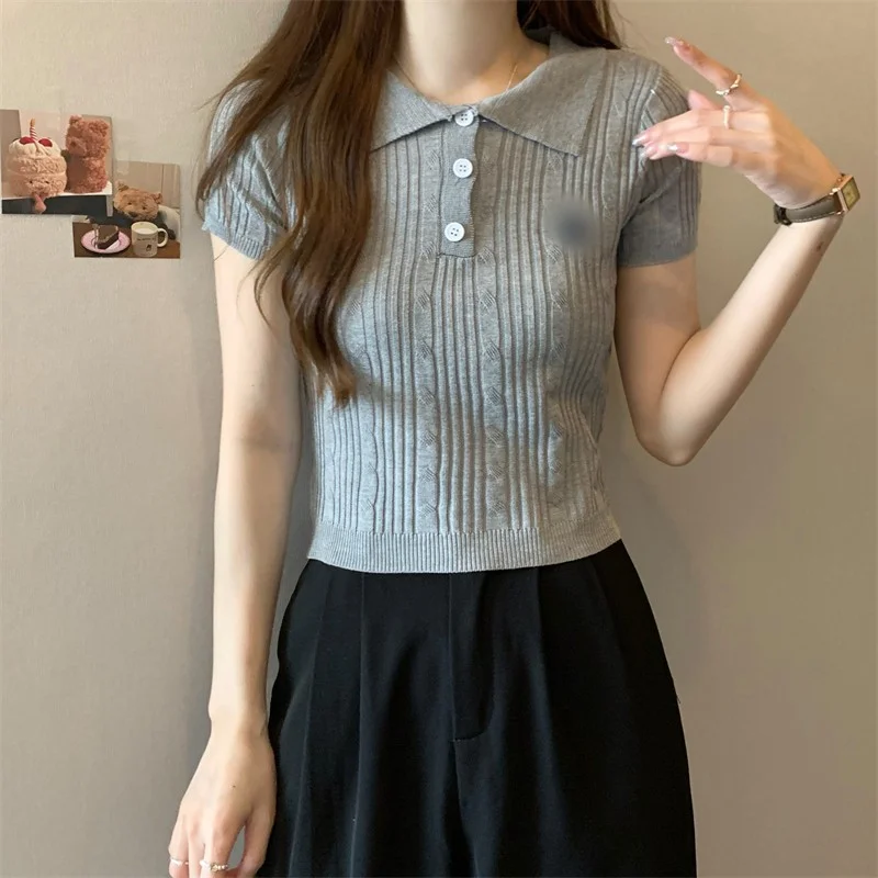 Uveng Uveng Collar Front Shoulder Short-Sleeved Knitted T-Shirt Girl Summer Design Small Sweet Hot Girl Exposed Umbilly Short Top