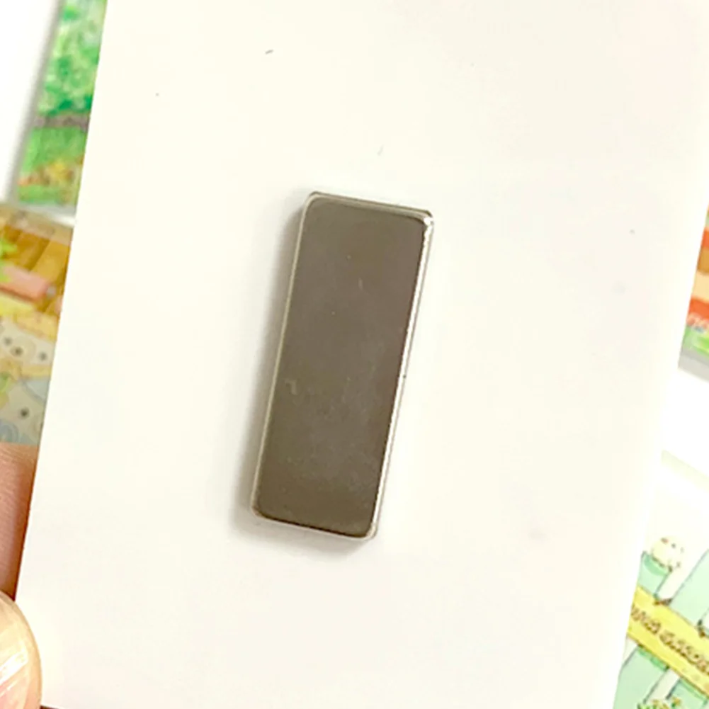 Sewing Needle Minder for Cross Stitch Magnetic Pin Holder Fridge Magnet