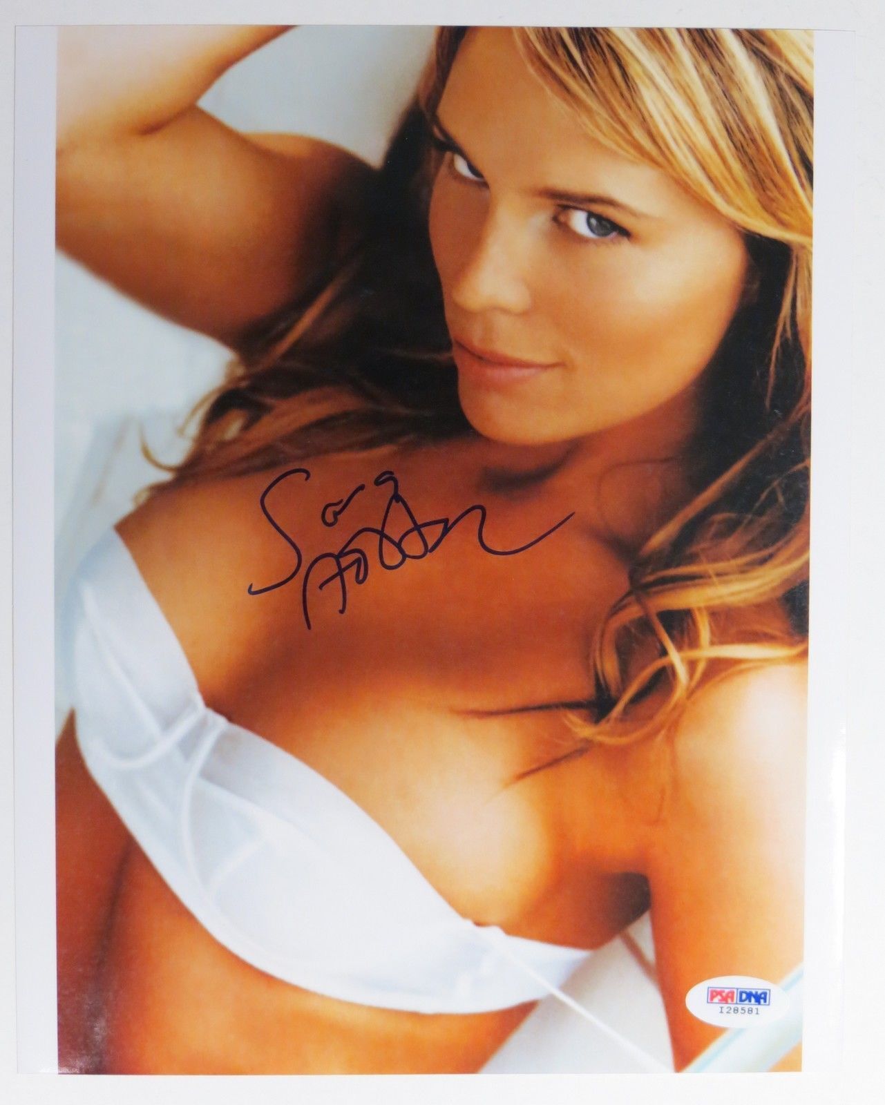 Sara Foster Signed Authentic Autographed 8x10 Photo Poster painting (PSA/DNA) #I28581