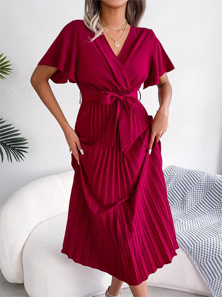 Crossover V-neck Pleated Maxi dress