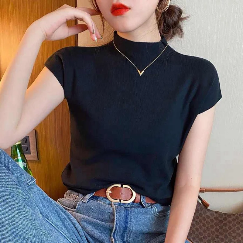 Uveng Uveng Collar Bottomed Shirt Women With A New Short-Sleeved Knitted Shirt Slim 2025 Spring And Autumn Thin Vest Short Top