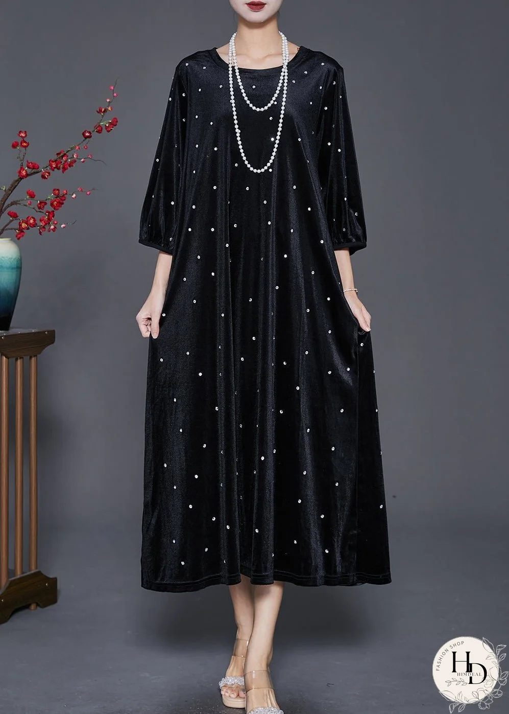 Stylish Black Oversized Zircon Silk Velour Dress Bracelet Sleeve