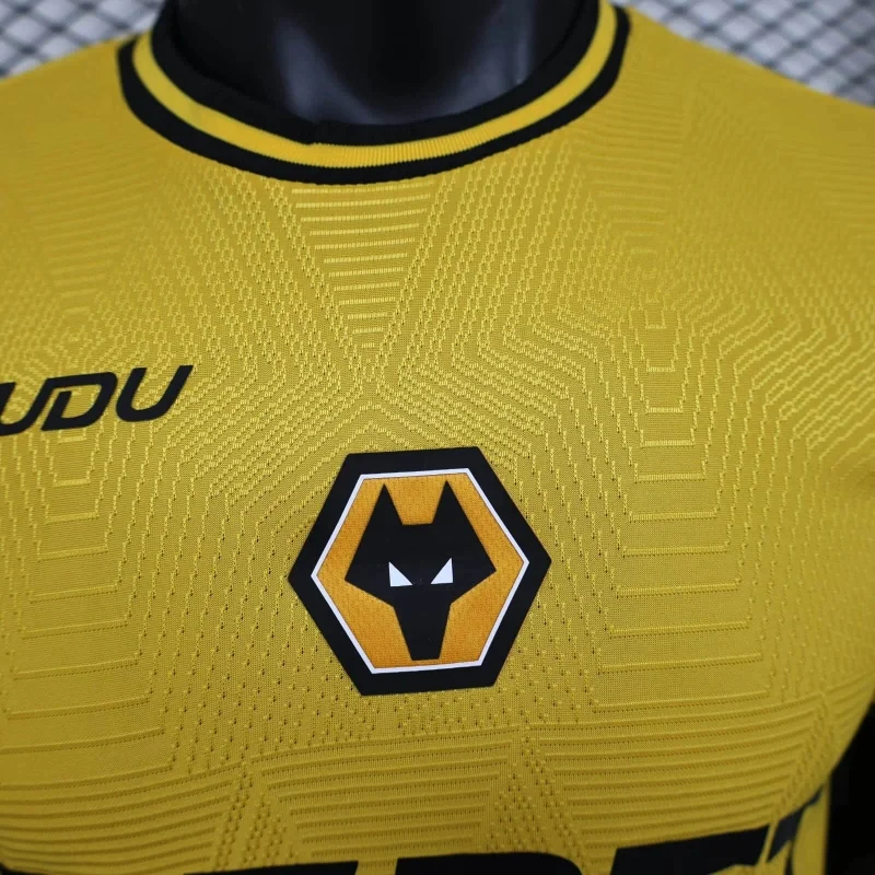 24/25 Wolverhampton Wolves Home Player Version Football Shirt Thai Quality