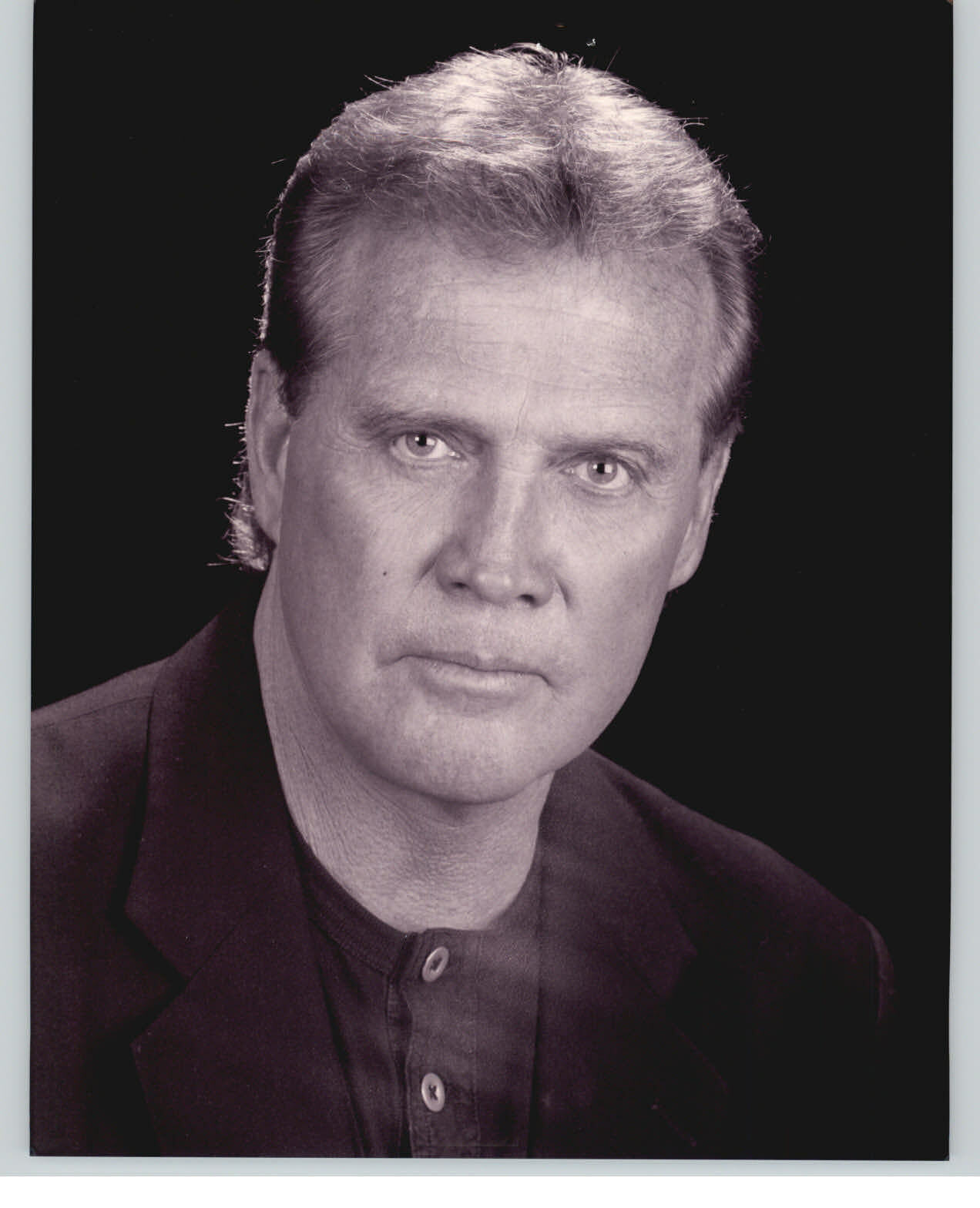 Lee Majors - 8x10 Headshot Photo Poster painting - 6 Million Dollar Man