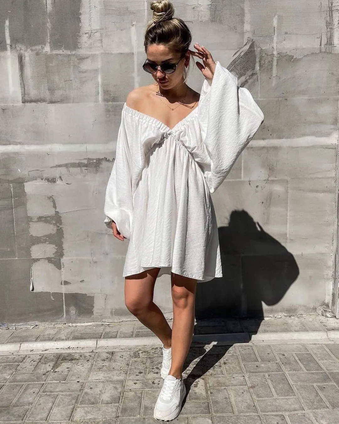 Nigikala Nigikala New V-Necked Long-Sleeved Dress Independent Design Bubble Sleeve Dress