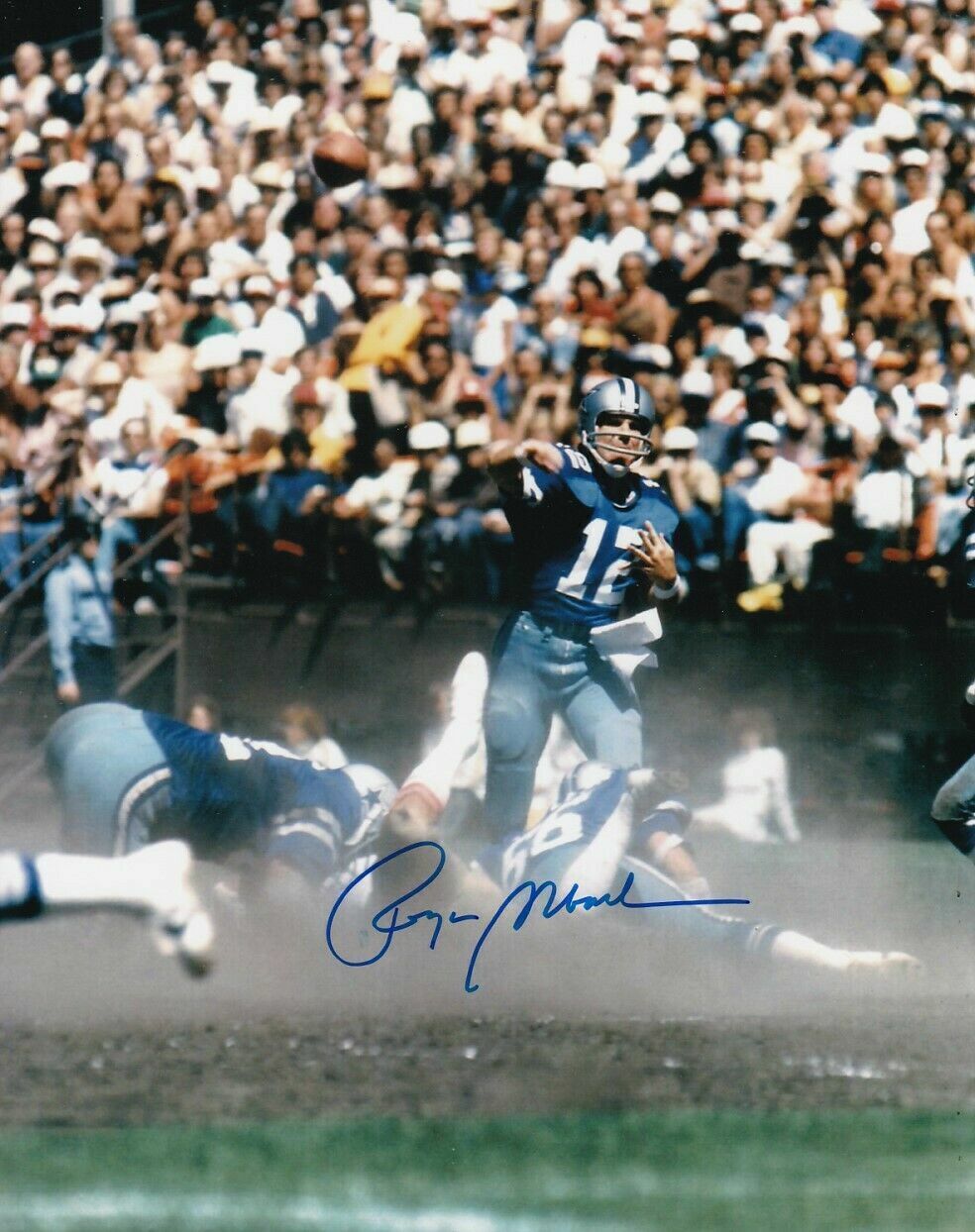 Roger Staubach Autographed Signed 8x10 Photo Poster painting ( HOF Cowboys ) REPRINT